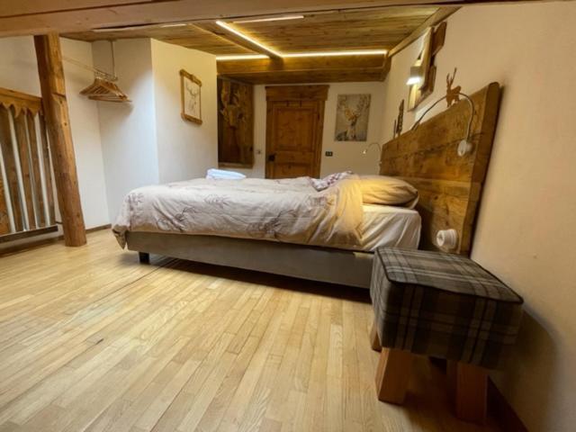 Calore Di Una Casa Di Montagna กัมปีเตลโลดีฟัสซา ภายนอก รูปภาพ