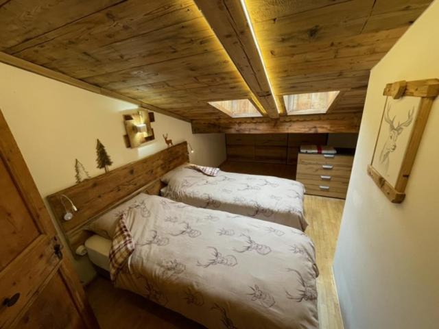 Calore Di Una Casa Di Montagna กัมปีเตลโลดีฟัสซา ภายนอก รูปภาพ